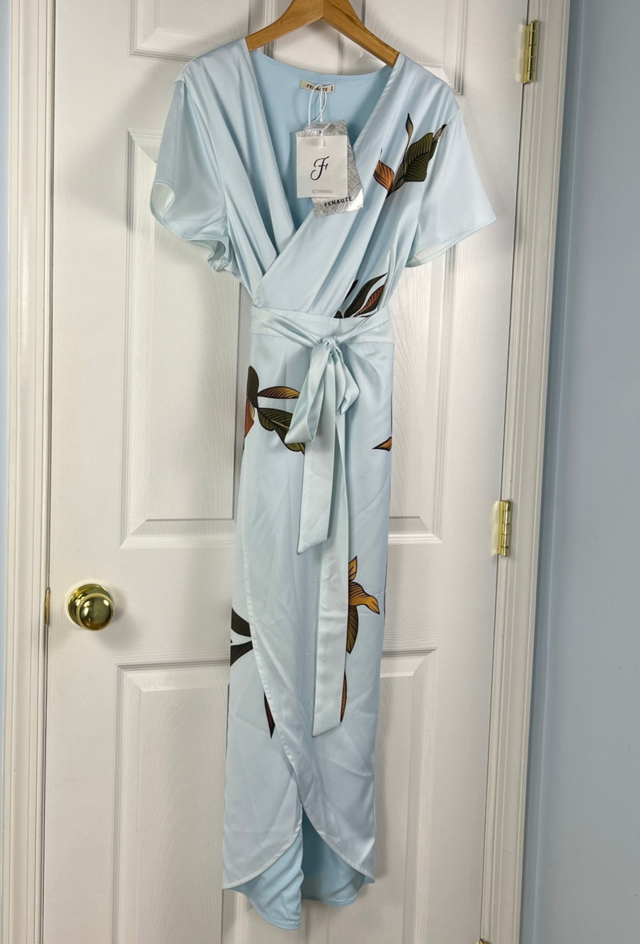 Fehaute NWT Formal Light Blue Wrap Dress Sz 14 Short Sleeve Romantic Floral Tie